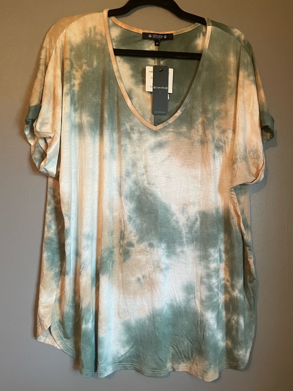 NWT Coin 1805 Sz 2X Crème Green V-neck Blouse Stretchy Blouse Top Shirt Ret $59!